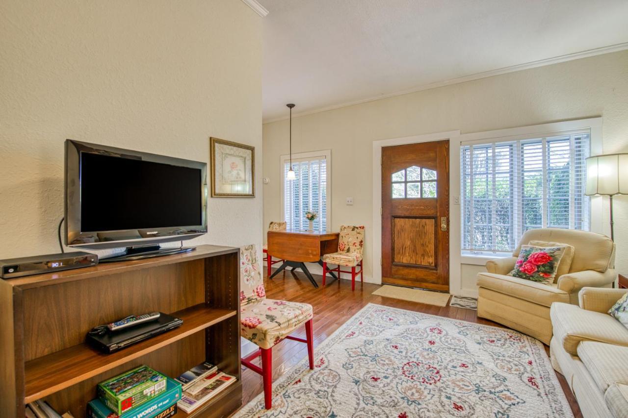 English Roses Lake Junaluska Exterior photo